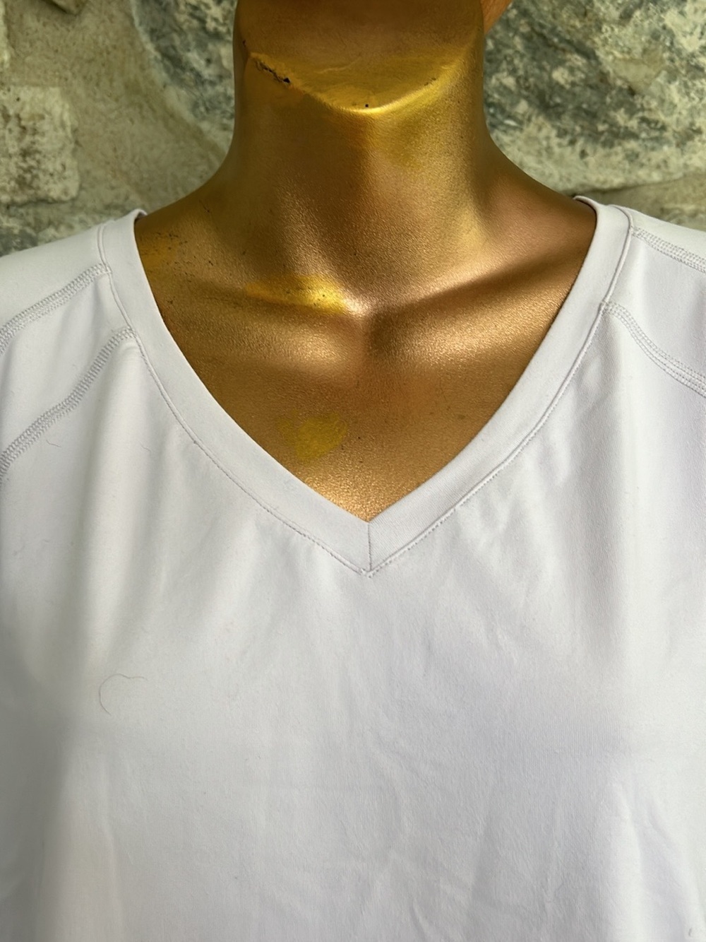 Activewear top- Ruched Side - Picture 3 of 7